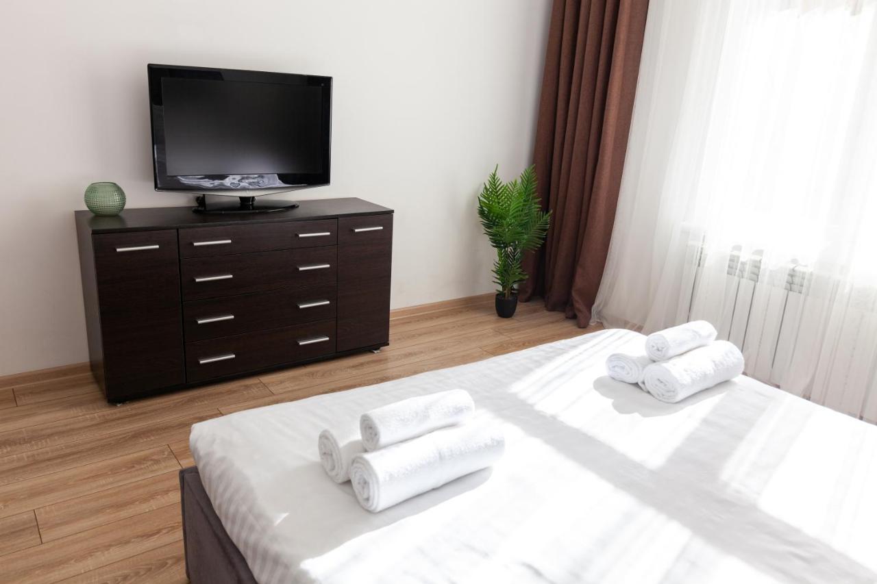 Avangard Liberty Avenue Apart Leopoli Esterno foto